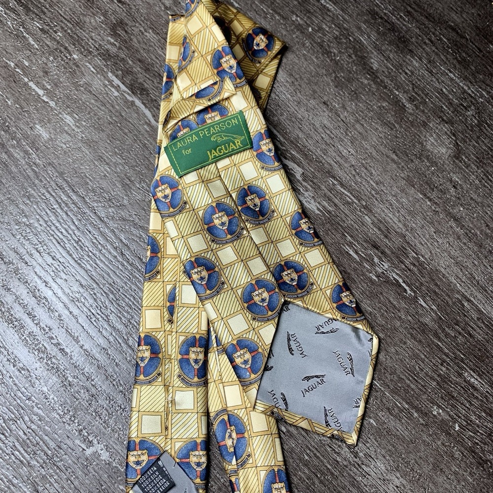 Vintage‎ Laura Pearson for Jaguar Auto Car Collectible Italy Navy Gold Neck Tie